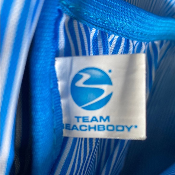 Beachbody Gray Backpack - Picture 2 of 5